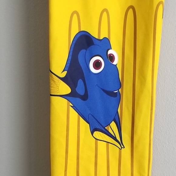 NEW--SALE Finding Dory Pants Size M-Youth - Picture 3 of 6